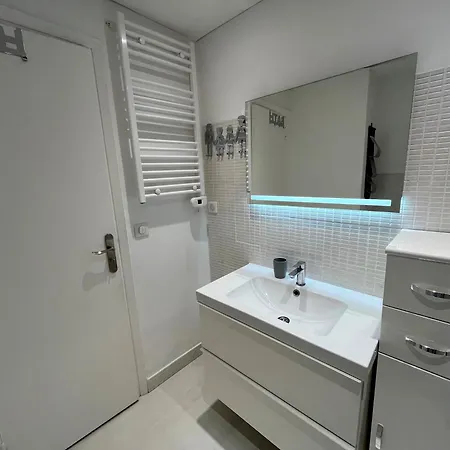 Διαμέρισμα Viva Riviera Cocoon Centre