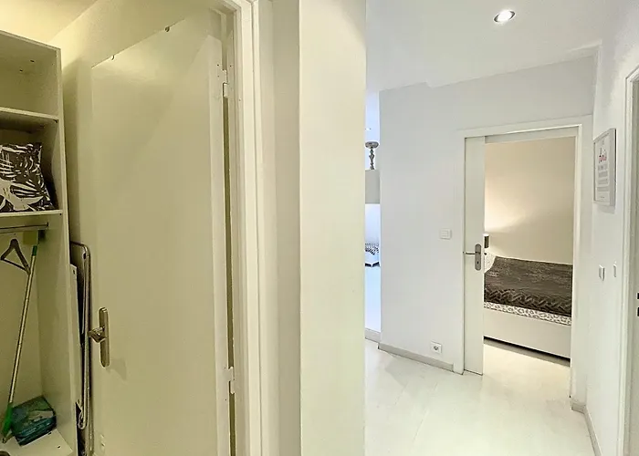 Viva Riviera Cocoon Centre *